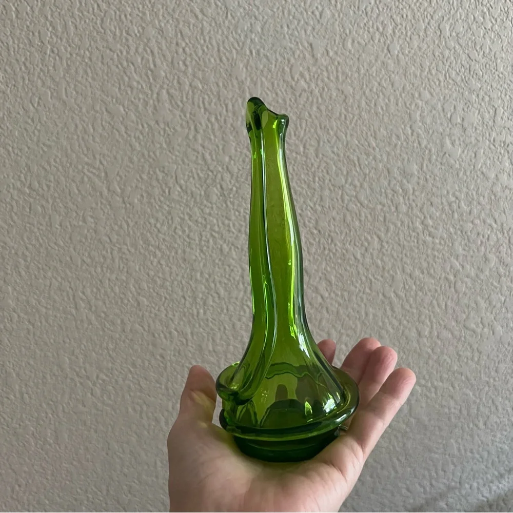 Unique Vintage Vintage Kanawha Green Optical Swung Vase With Spiral Rope Detai